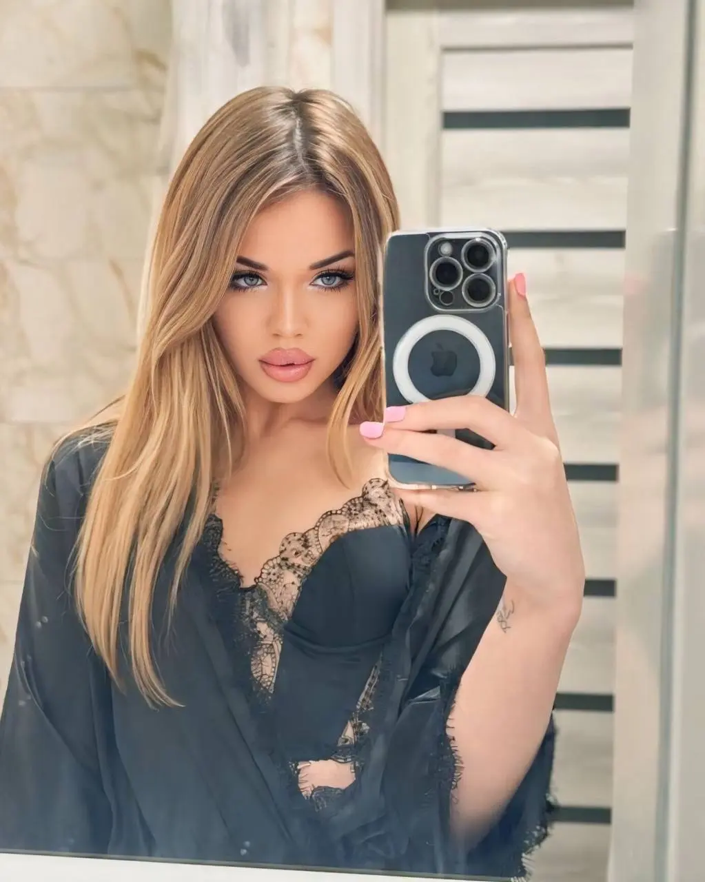 Evelina filipina dating