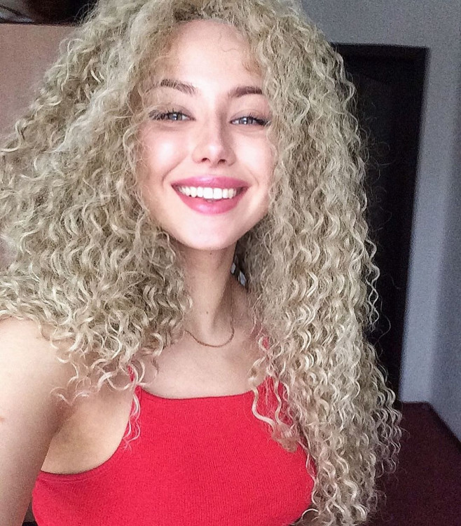 Polina foreign bride search