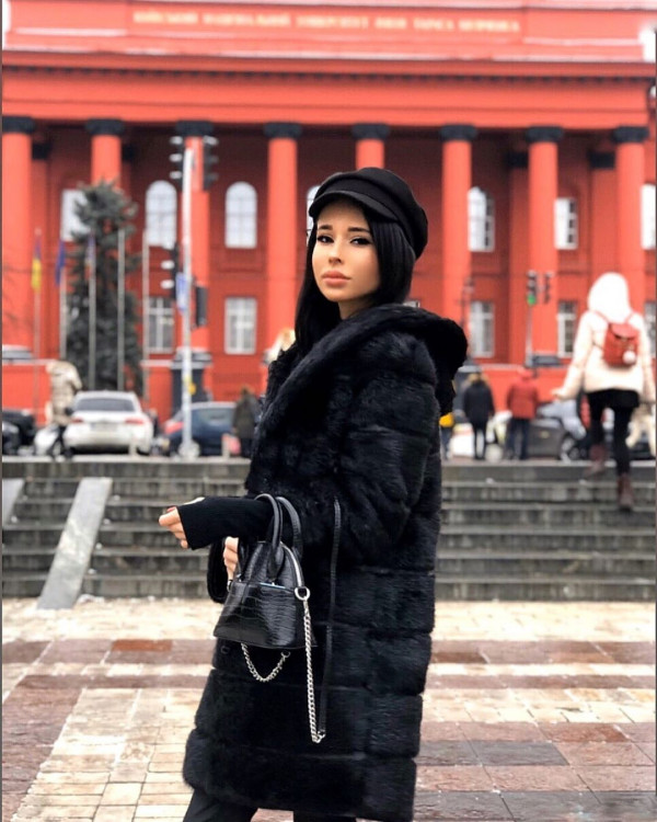 Daryna foreign bride search