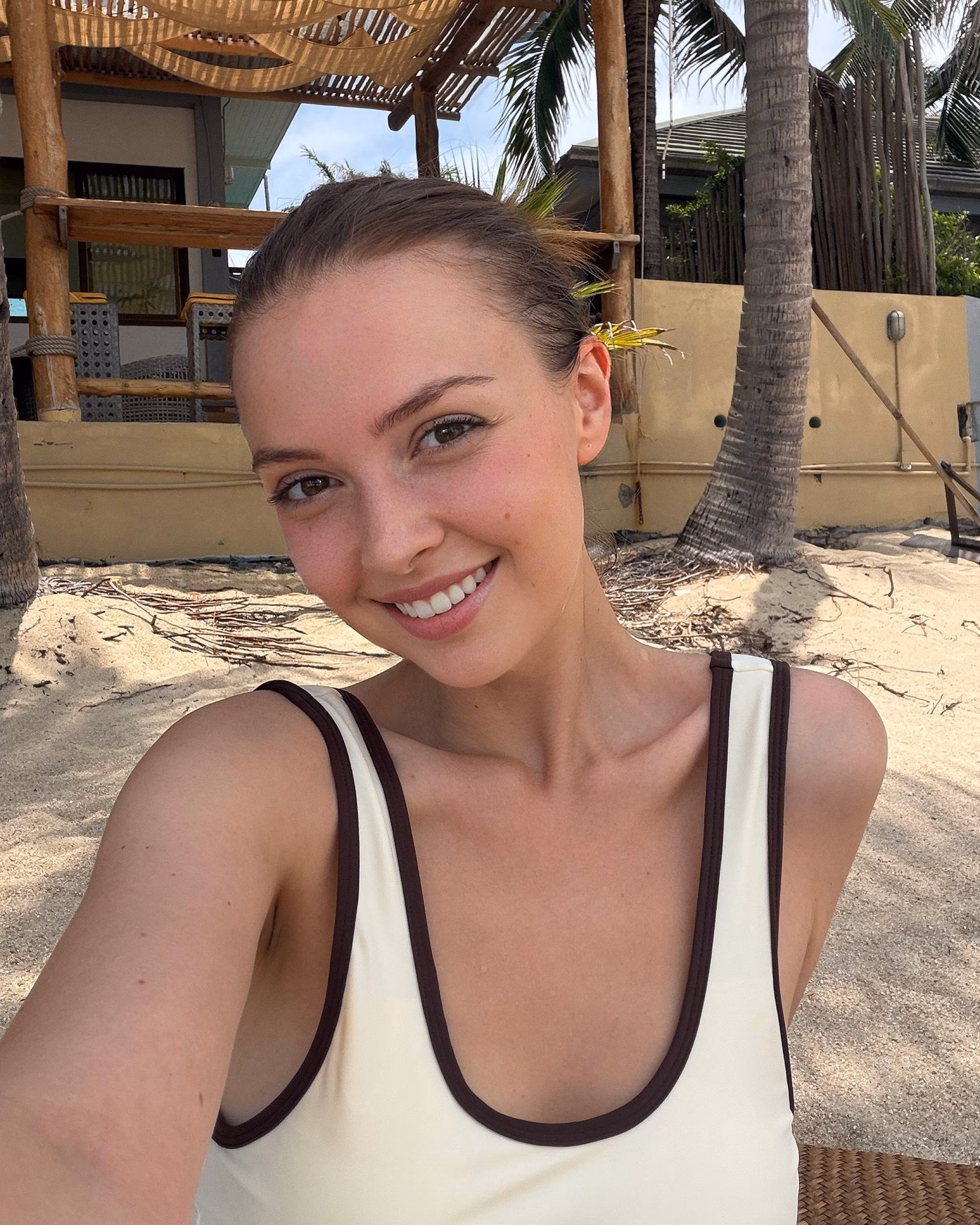 Alina 28 Bangkok Thailand USA serious women dating marriage