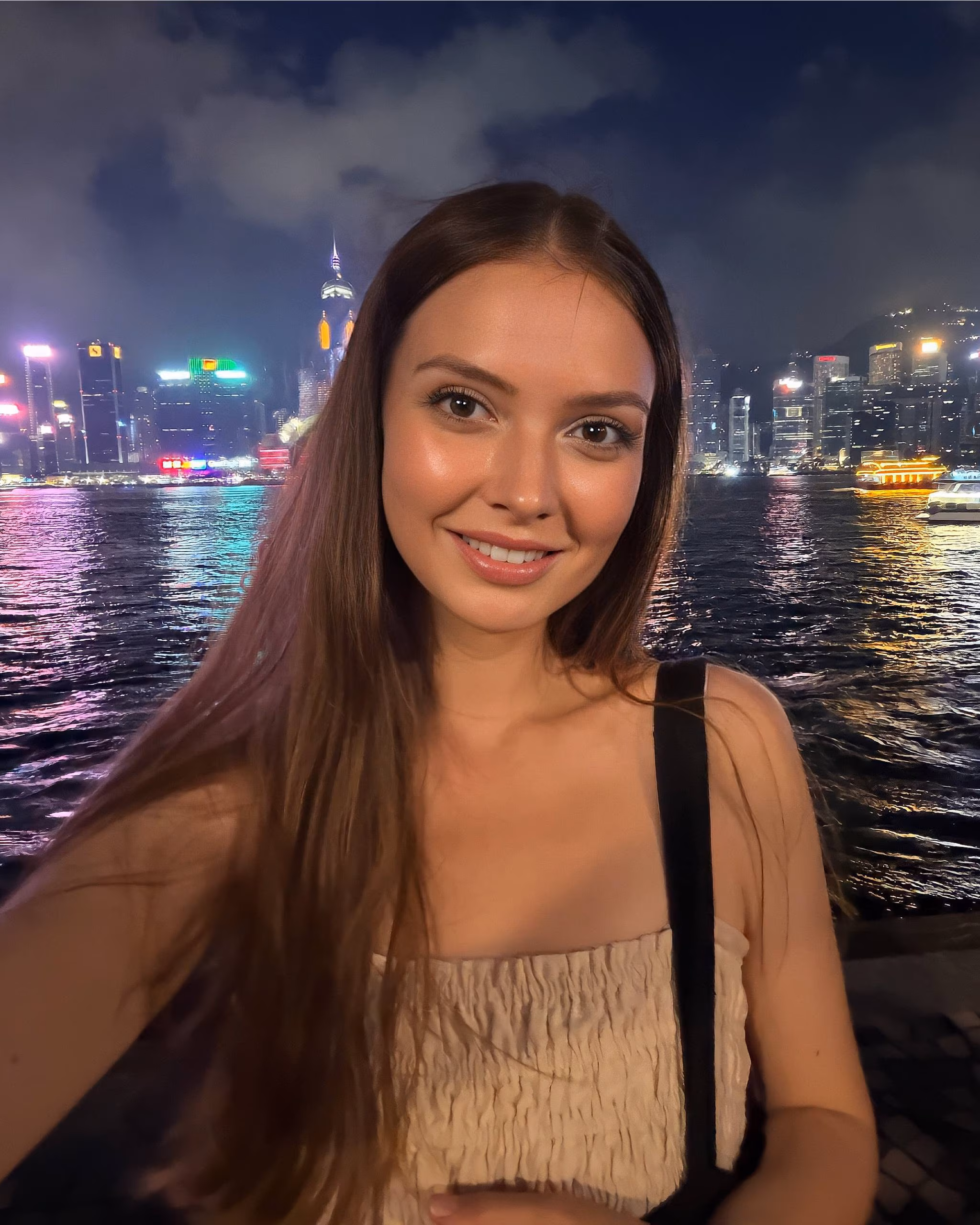 Alina 28 Bangkok Thailand USA serious women dating marriage