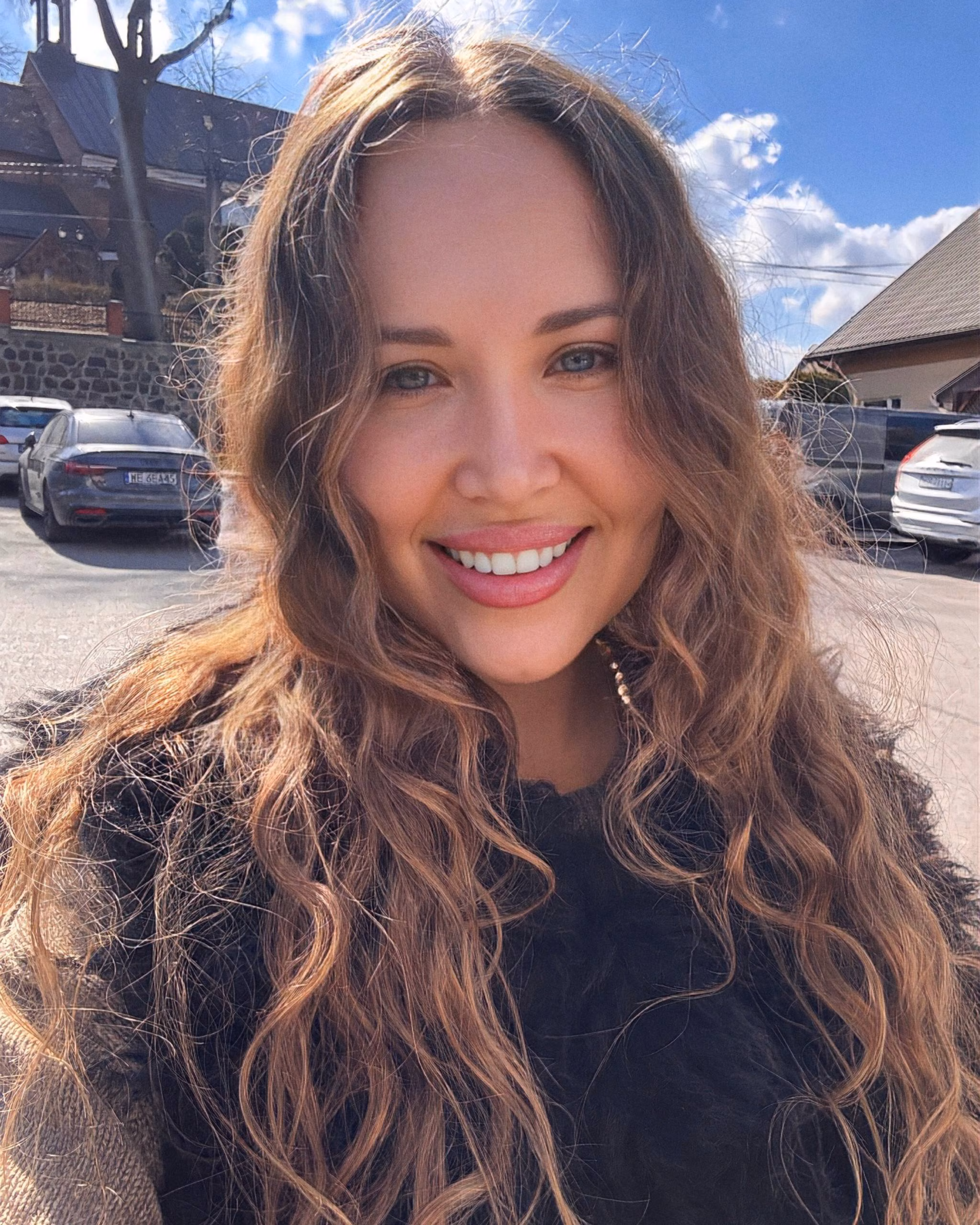 Valeriia 37 Warsaw Poland find marriage minded USA women