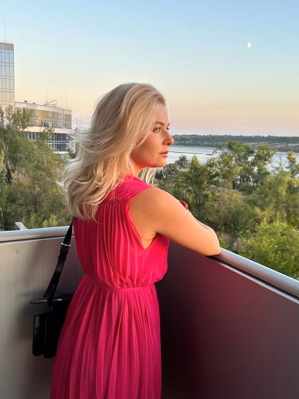 Marina 42 Kiev Ukraine find serious USA women dating