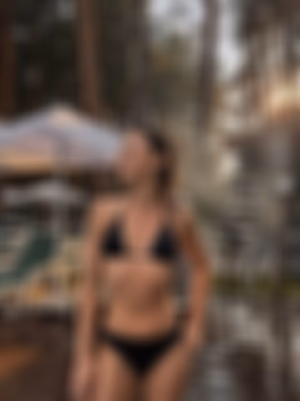Angela 38 Naples Italy find serious women USA marriage