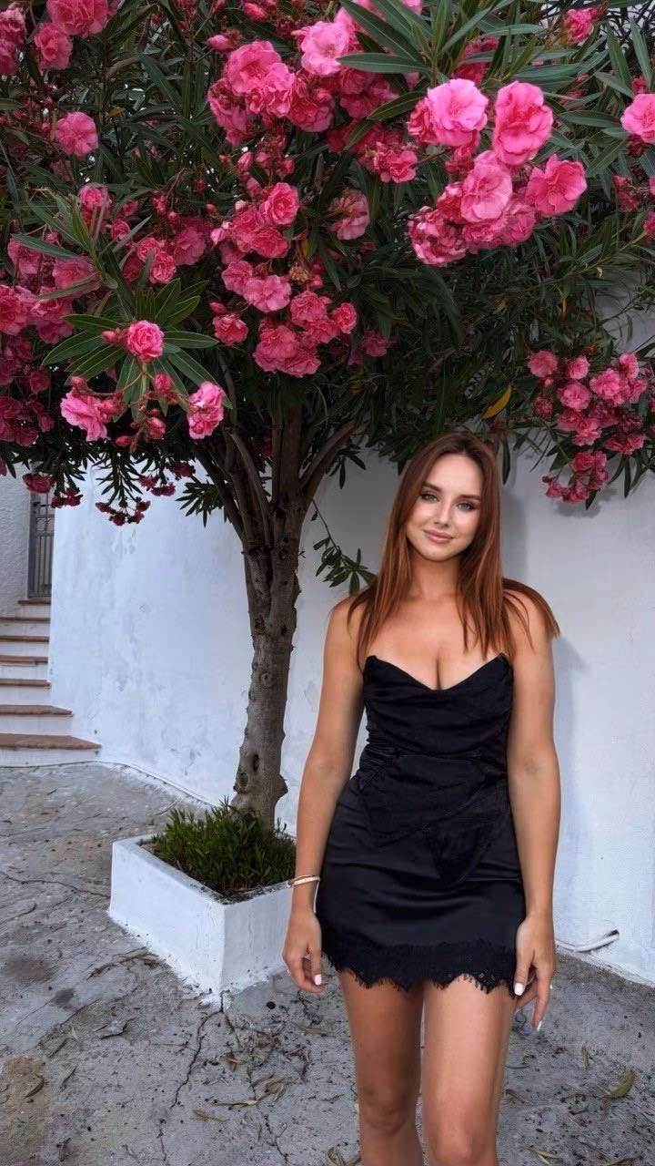 Oksana 31 Frankfurt am Main Germany women looking for husband