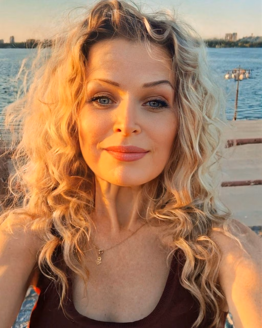 Irina 57 Dnipro  Ukraine women looking for husband USA site