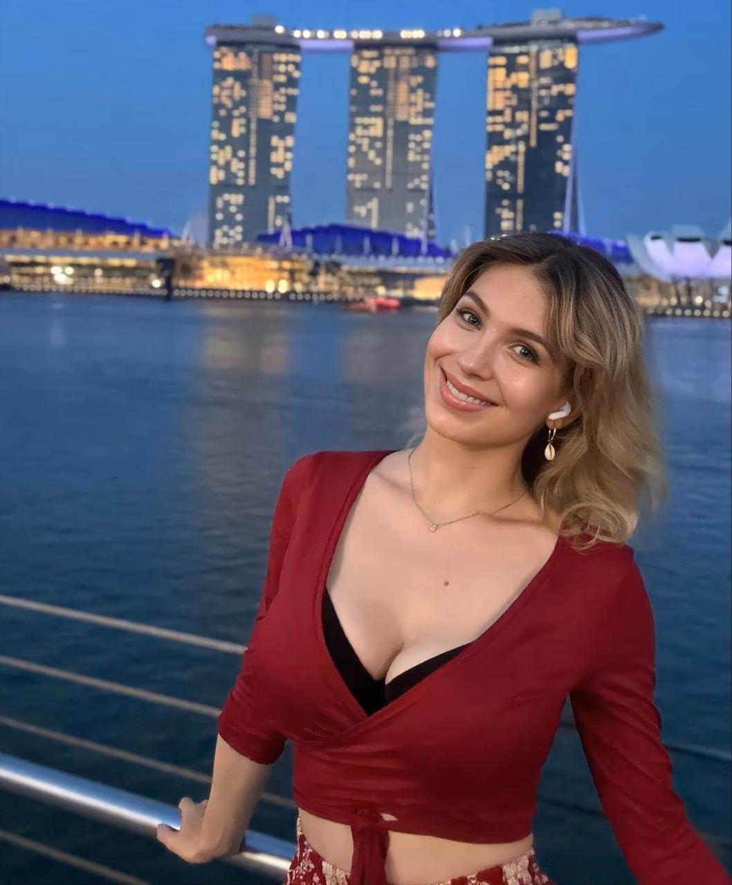 Anastasiia 23 Lisbon  Portugal women seeking serious love USA
